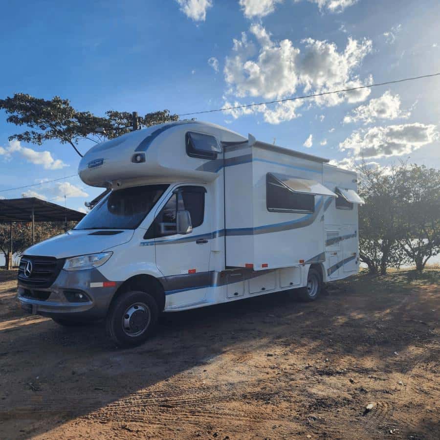 Motorhome Tortuga em Atibaia, SP